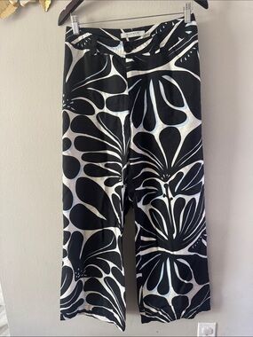 Basement Black & White Floral Button-Front Pants